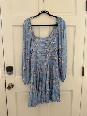 ARULA Powder Blue Floral Long-Sleeve Tiered Dress